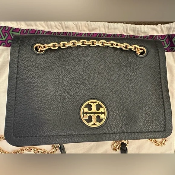 Tory Burch Carson Convertible Leather Crossbody Bag - Picture 9 of 9
